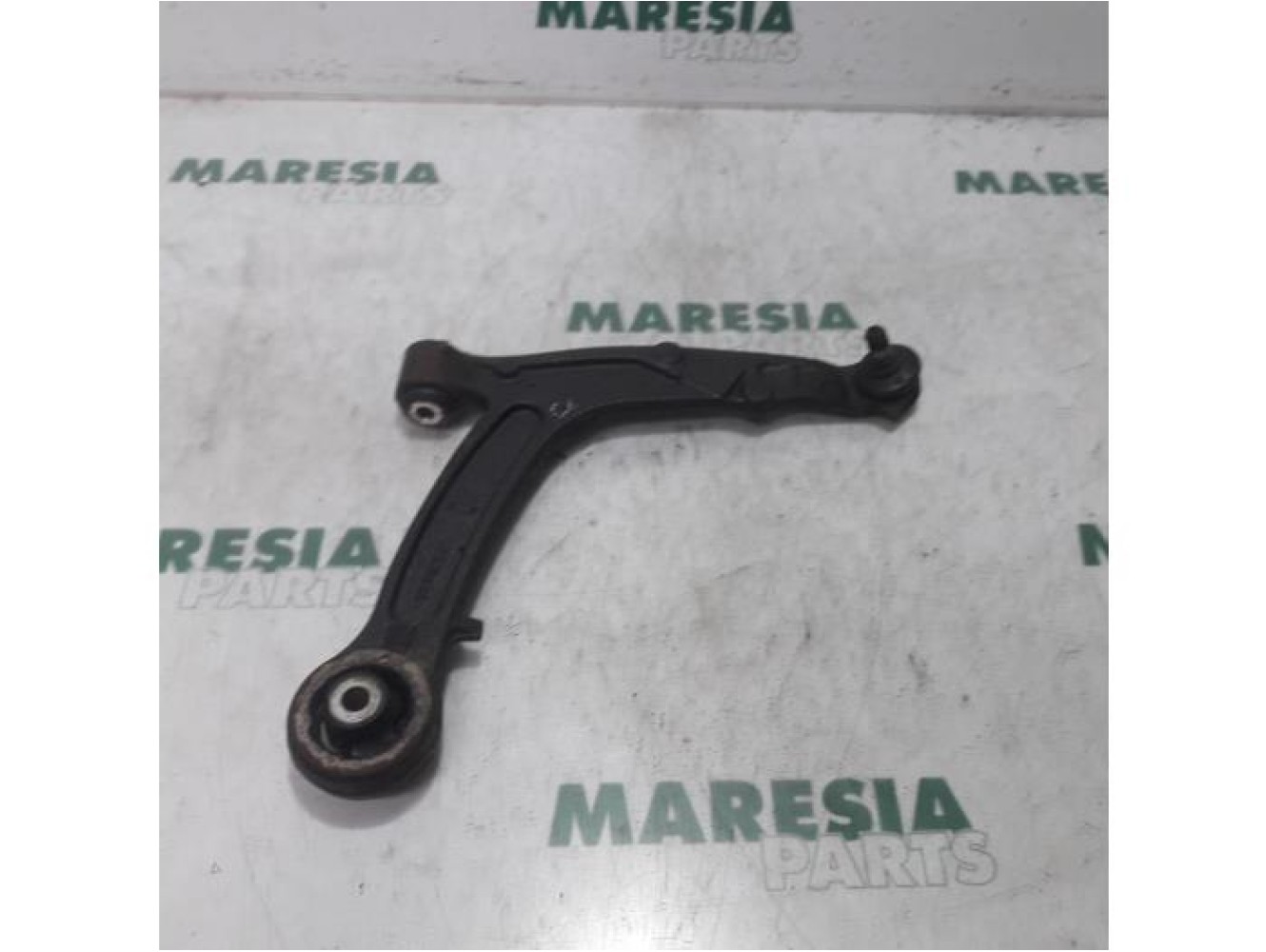 Fiat - Panda - Front lower wishbone, right