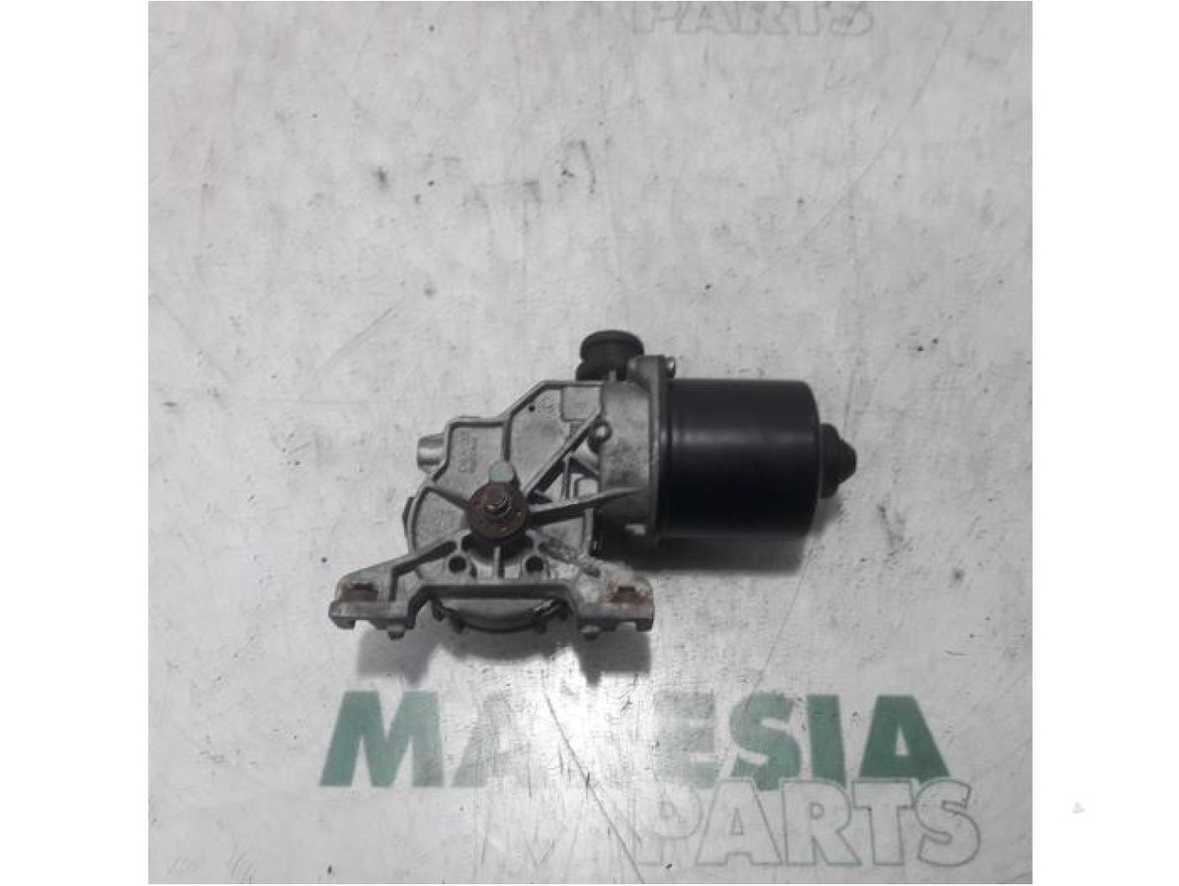 Fiat - Panda - Front wiper motor