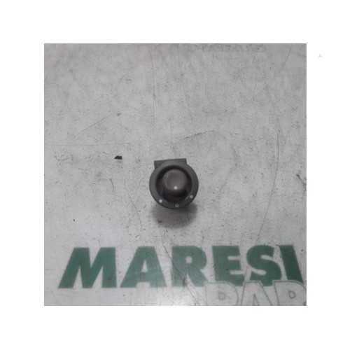 Renault - Twingo - Mirror switch