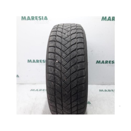 Peugeot - 208 - Tyre