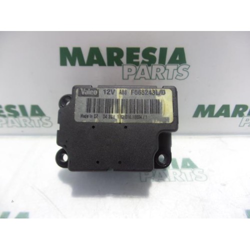 Renault - Megane Scenic - Heater valve motor