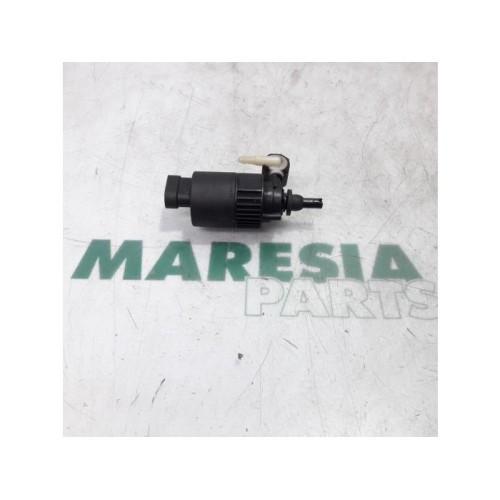 Renault - Twingo - Windscreen washer pump