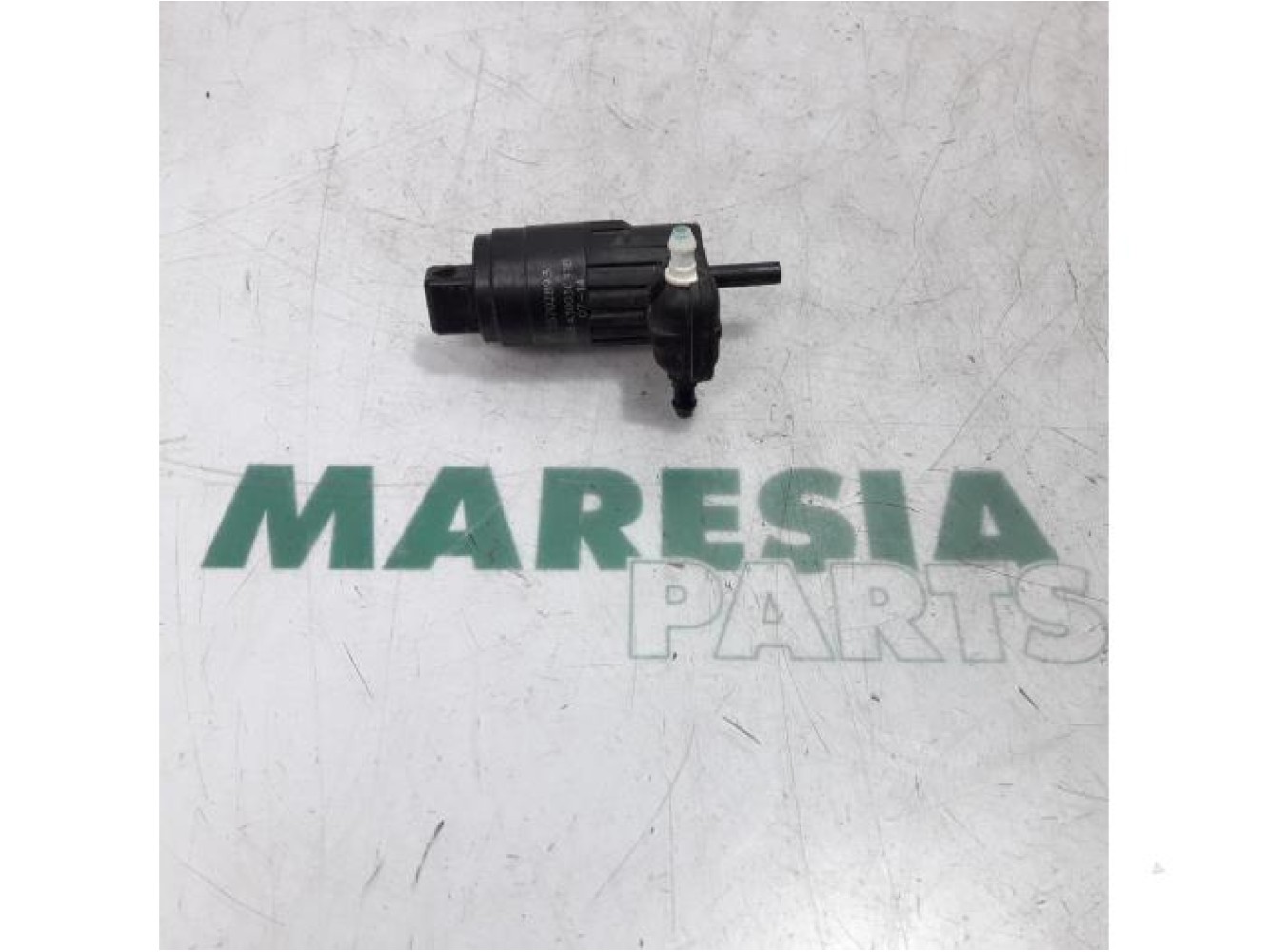 Fiat - Punto - Windscreen washer pump