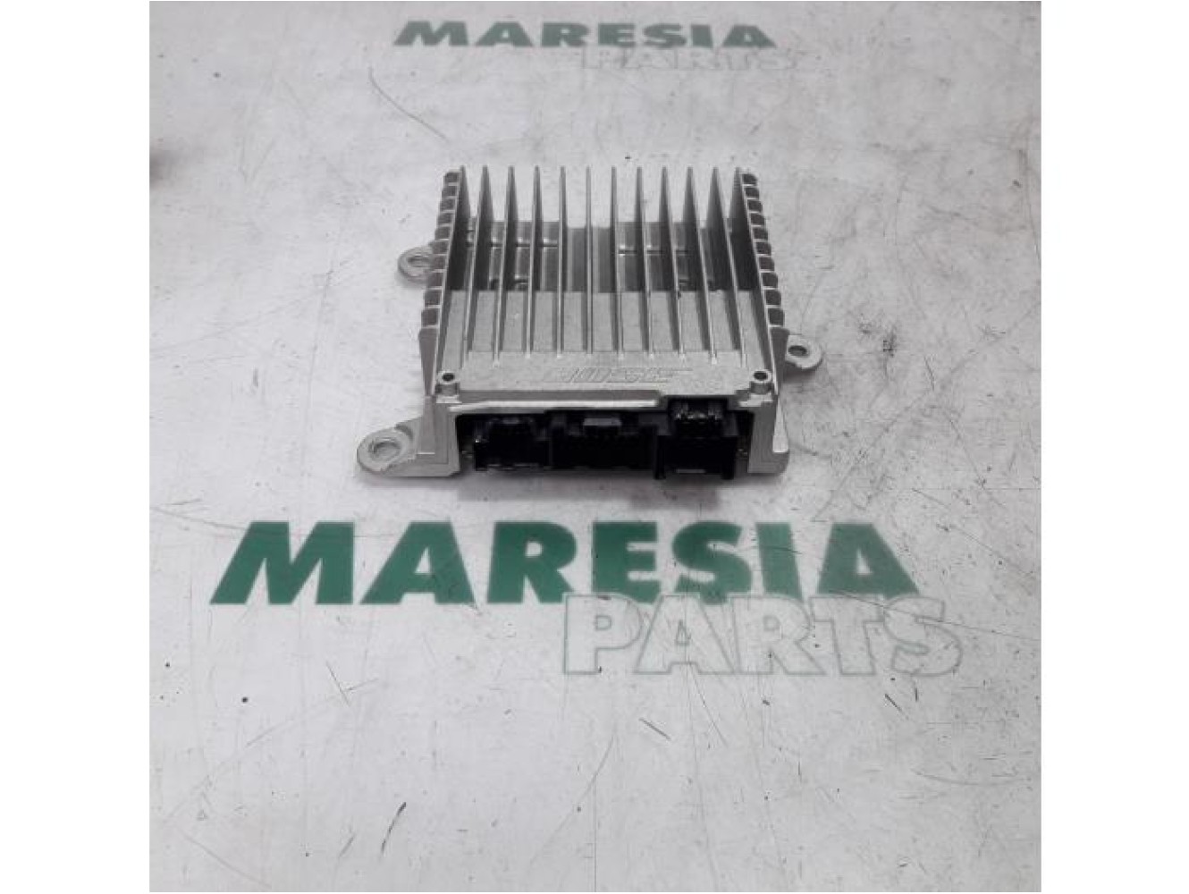 Renault - Scenic - Radio amplifier