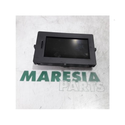 Renault - Scenic - Navigation Display