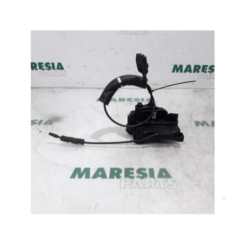 Renault - Scenic - Rear door mechanism 4-door, right