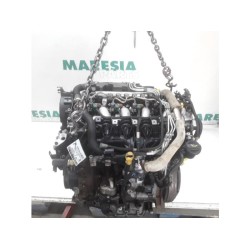 Peugeot - 607 - Engine