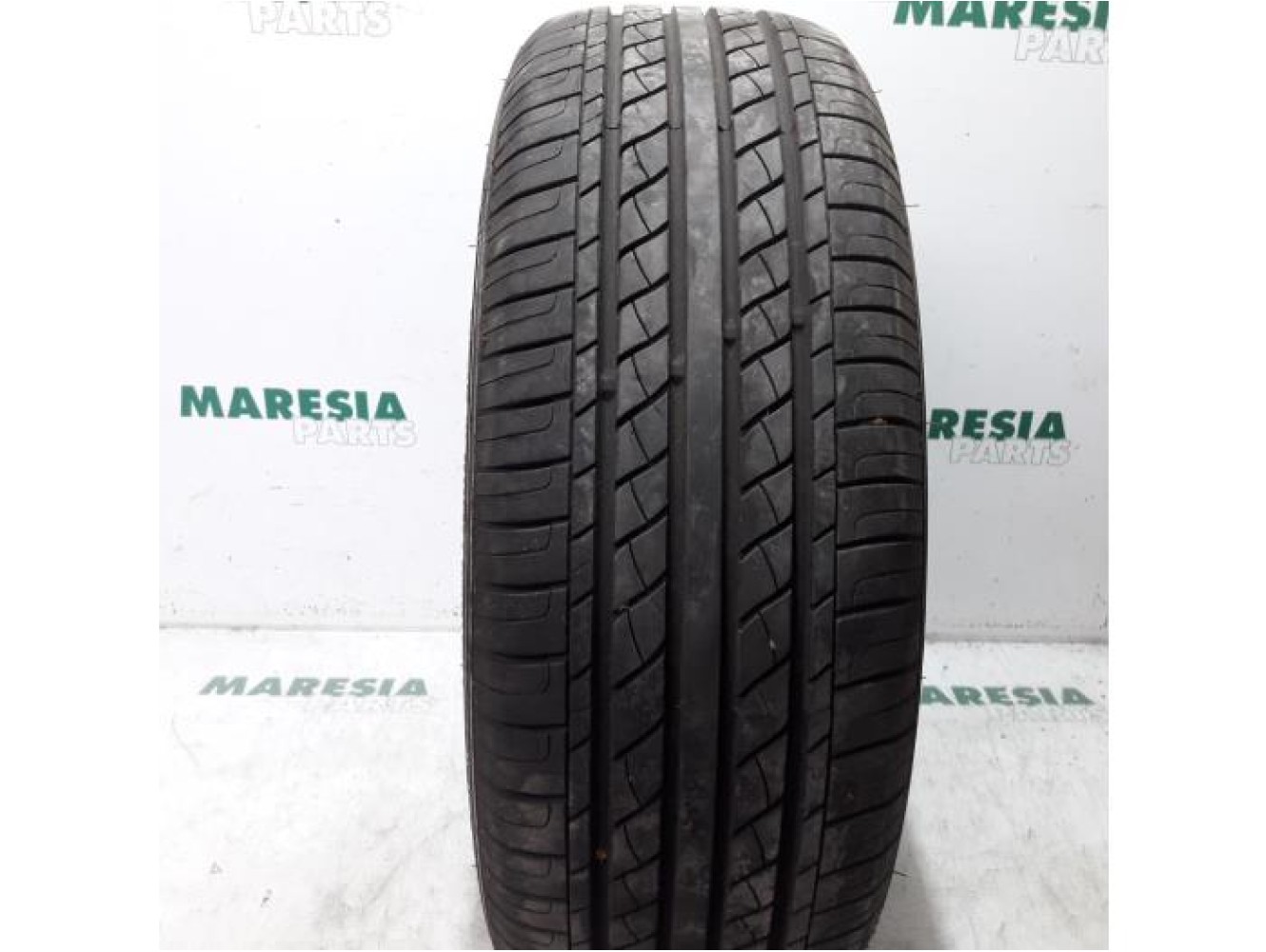 Renault - Megane - Tyre