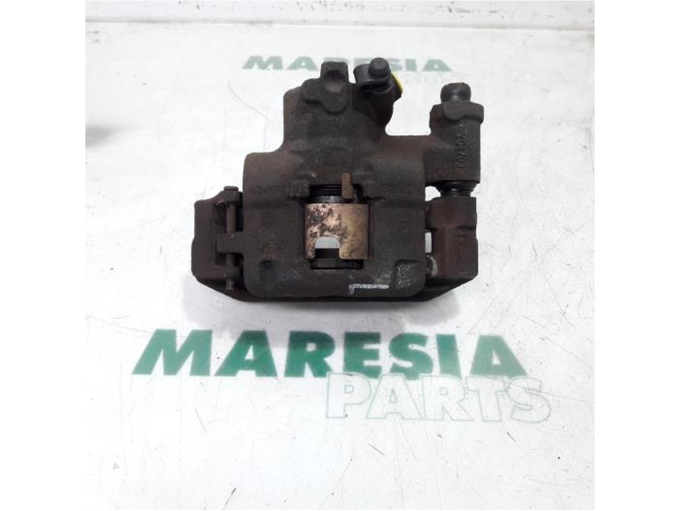 Fiat - Panda - Front brake calliper, left