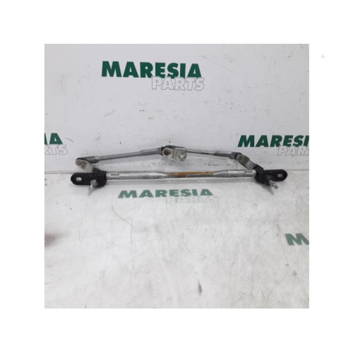 Fiat - Panda - Wiper mechanism