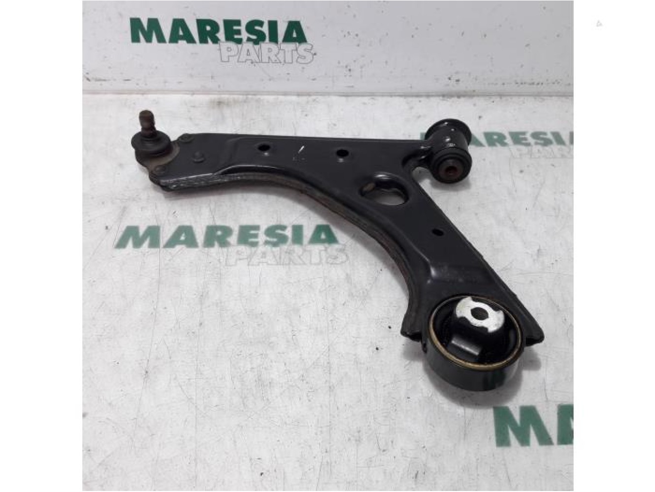Fiat - Punto - Front lower wishbone, left