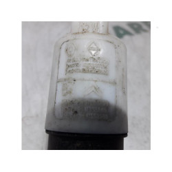 Peugeot - 607 - Scheibensprüherpumpe vorne