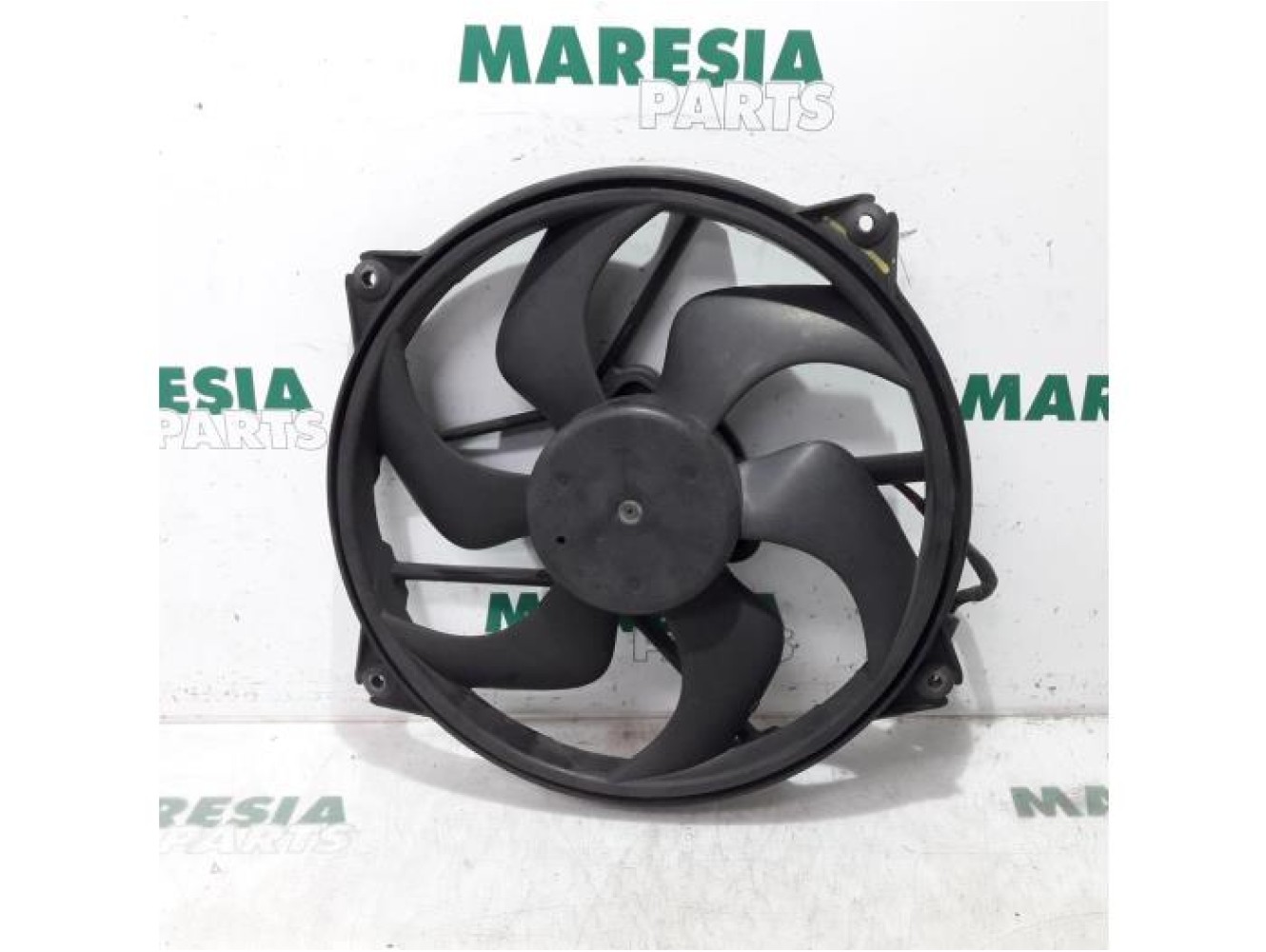 Citroen - C4 Picasso - Fan motor