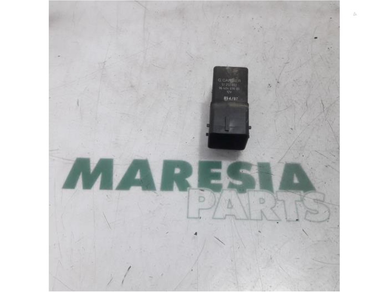 Peugeot - 607 - Glow plug relay
