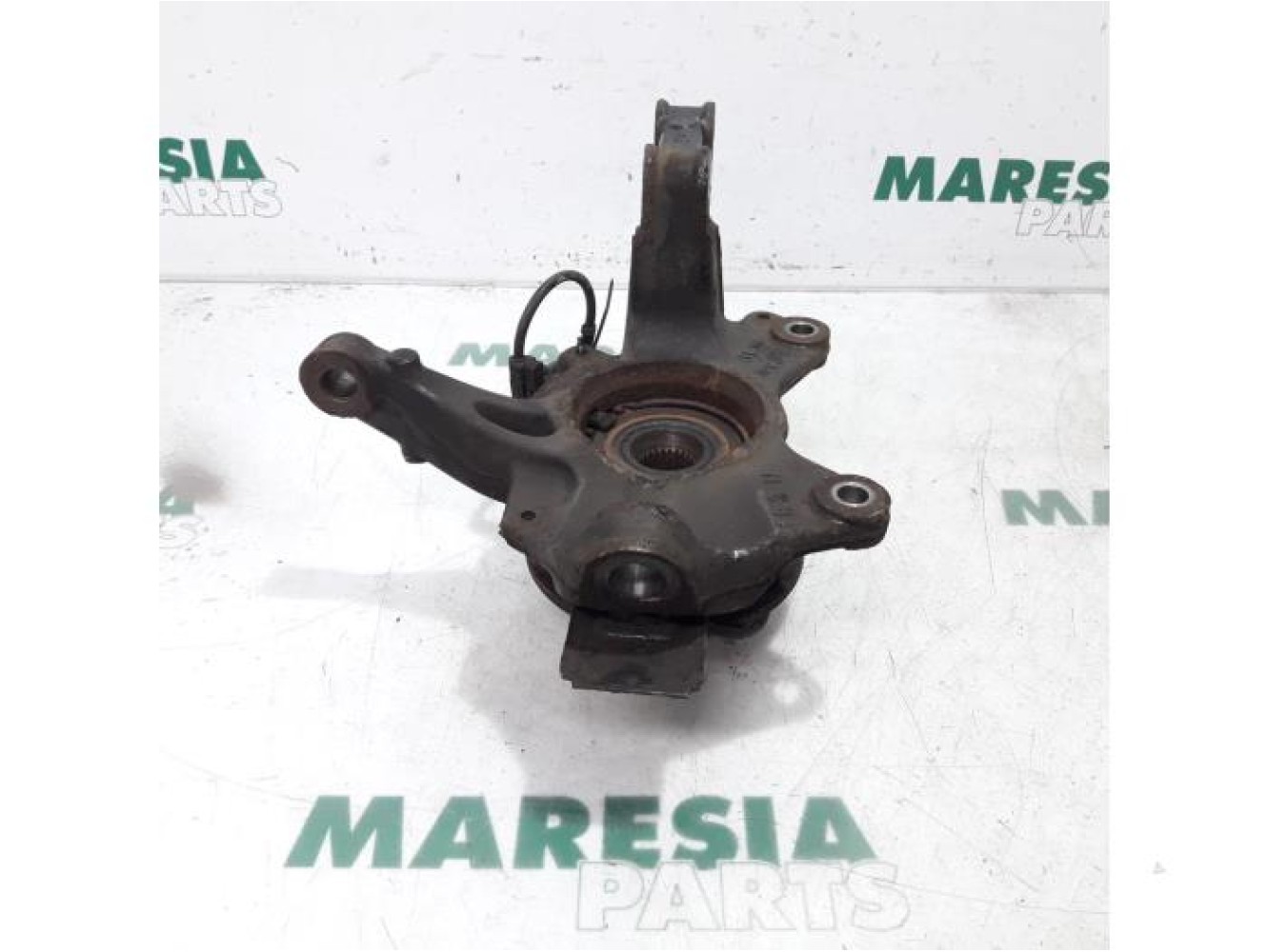 Renault - Megane - Achsschenkel links vorne