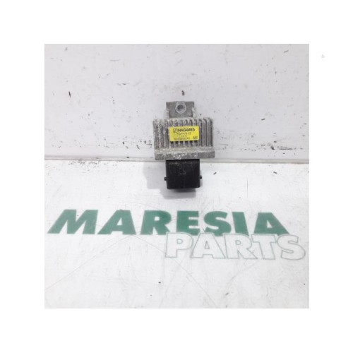 Renault - Megane - Glow plug relay