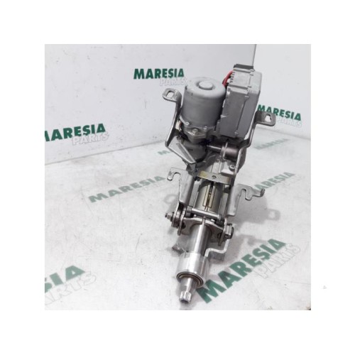 Renault - Megane - Steering column housing