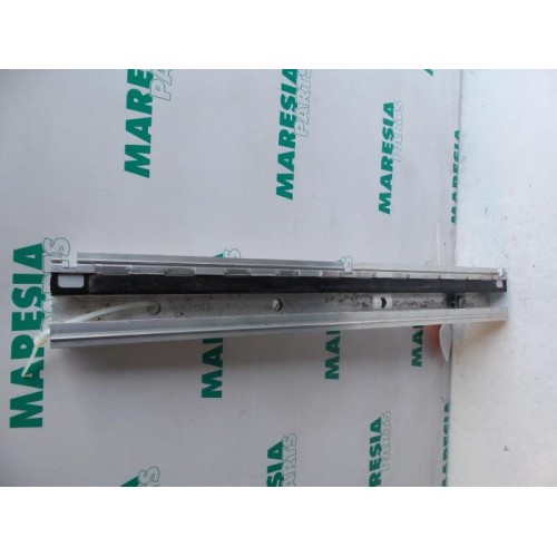 Fiat - Ulysse - Seat rails, left