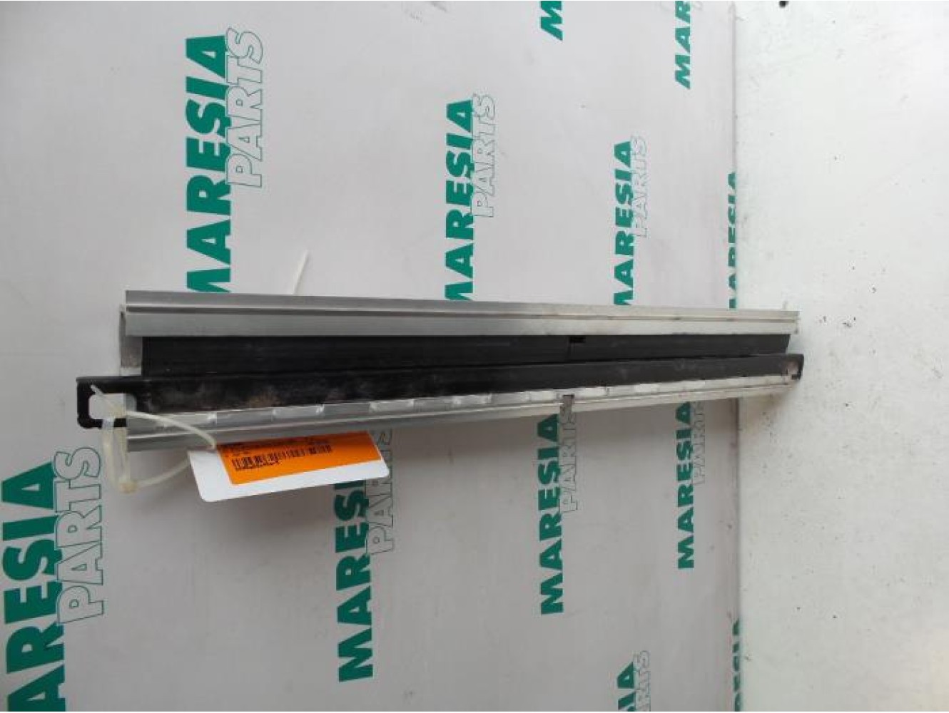 Fiat - Ulysse - Seat rails, left