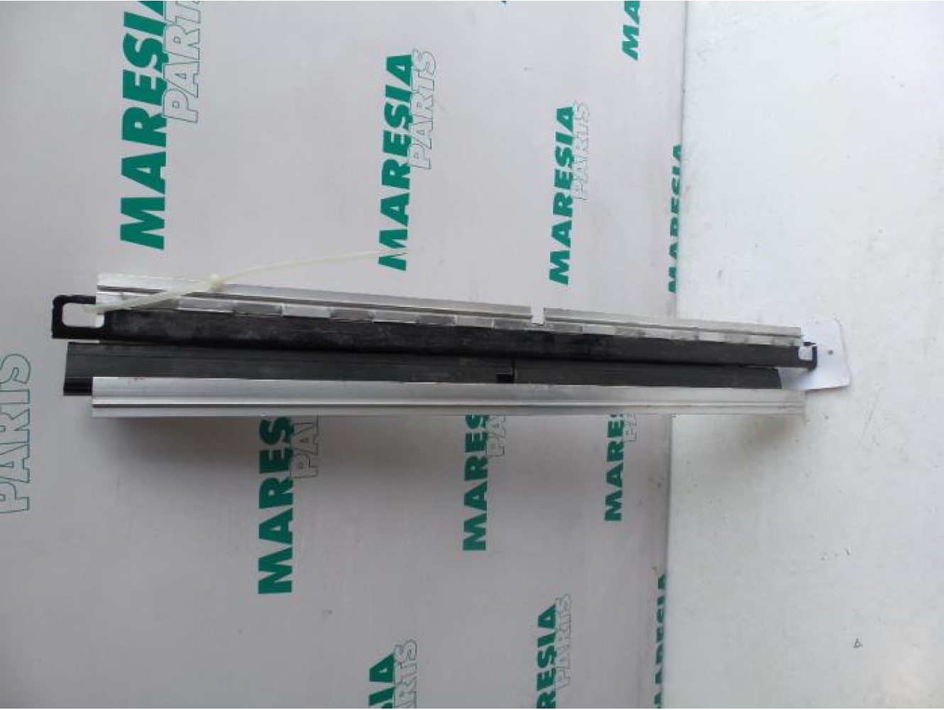 Fiat - Ulysse - Seat rails, right