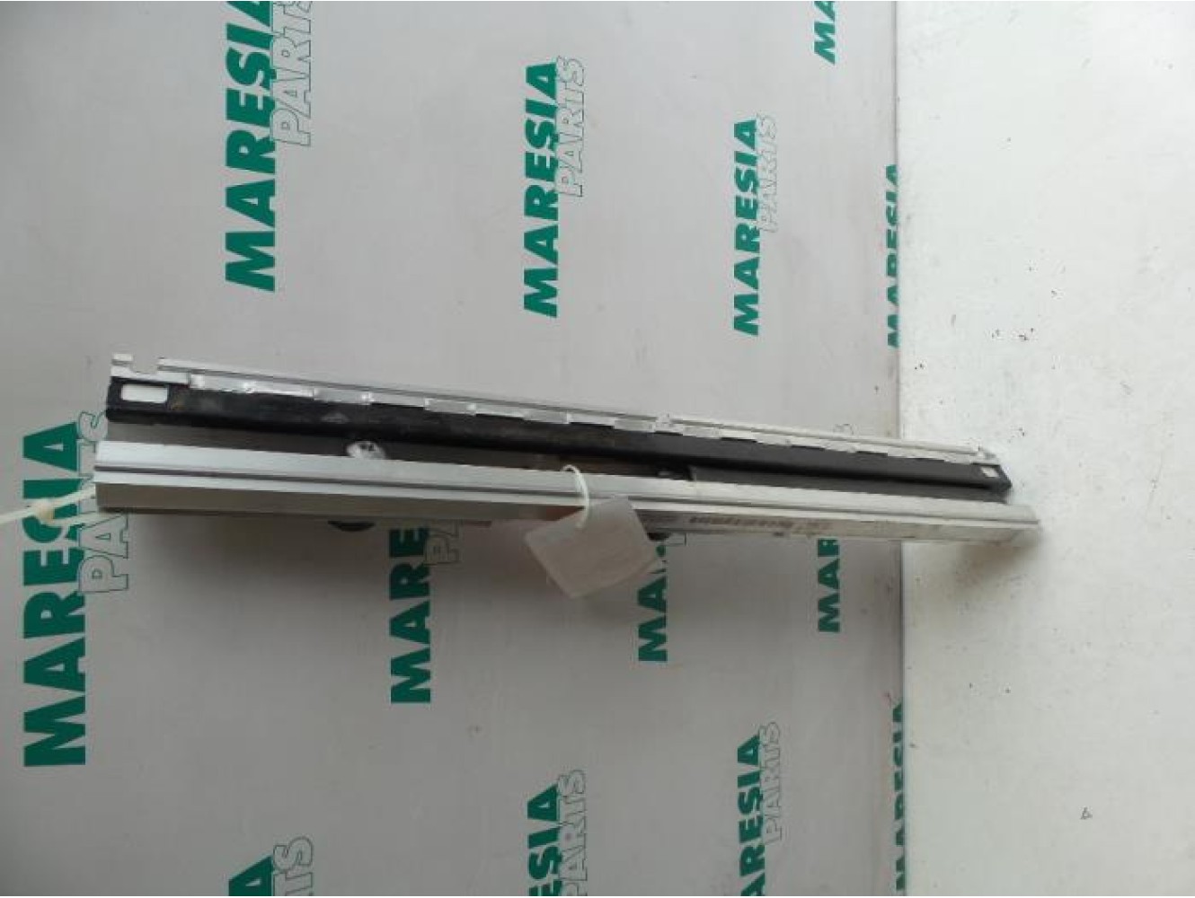 Fiat - Ulysse - Seat rails, right