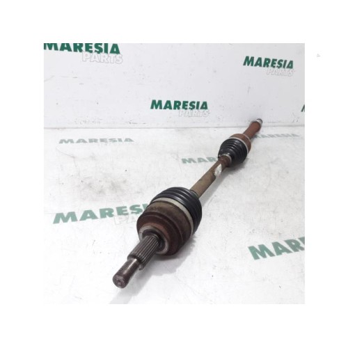 Renault - Scenic - Front drive shaft, right