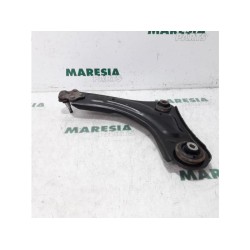 Renault - Scenic - Front lower wishbone, right