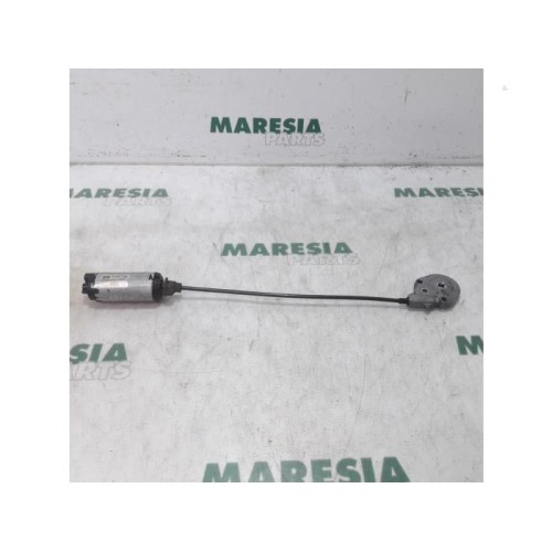 Peugeot - 607 - Seat rails, left