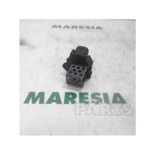 Citroen - C4 Picasso - Cooling fan resistor