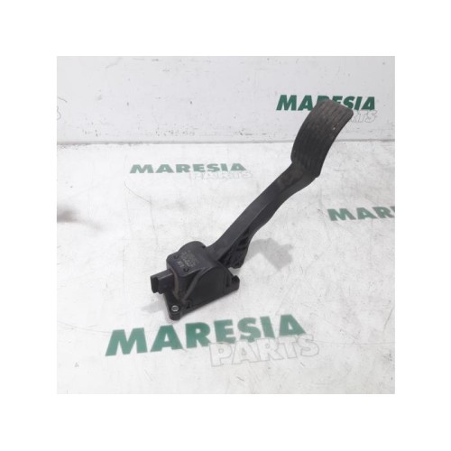 Citroen - C4 Picasso - Gaspedalposition Sensor