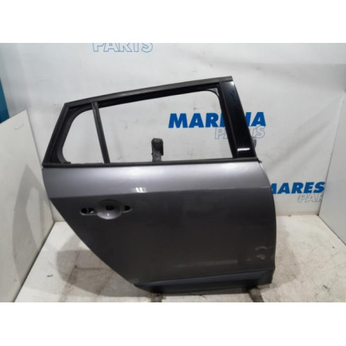 Renault - Megane - Rear door 4-door, right