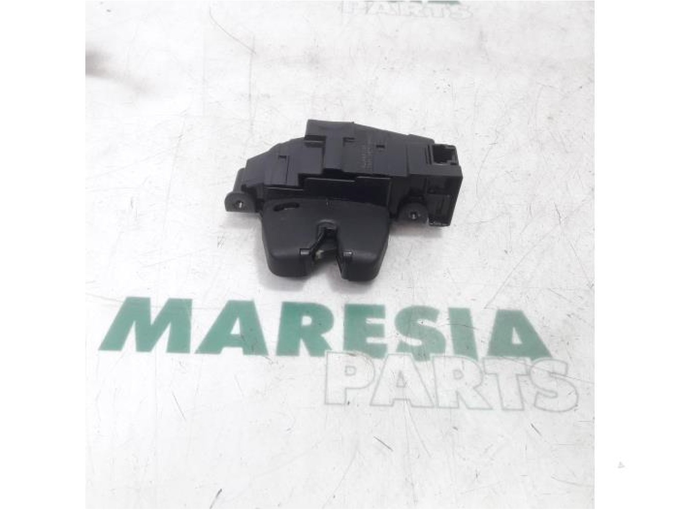 Citroen - C4 Picasso - Tailgate lock mechanism