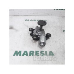 Citroen - C4 Picasso - Rear wiper motor