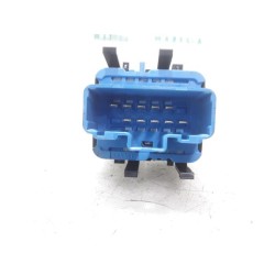 Renault - Master - Multi-functional window switch