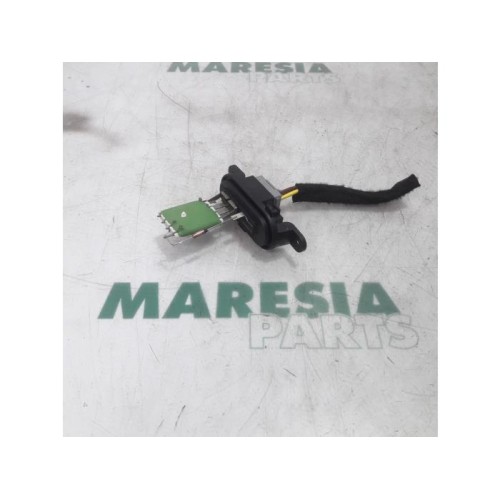 Renault - Master - Heater resistor