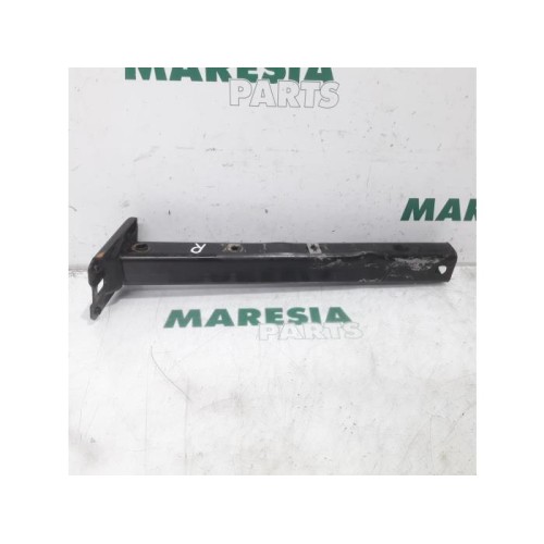 Peugeot - 207 - Subframe