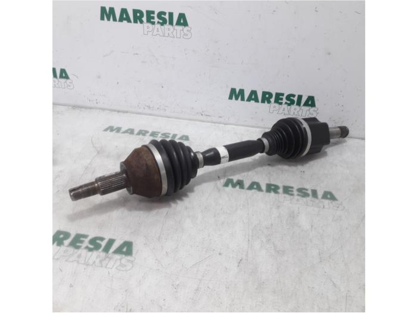 Alfa Romeo - 159 - Aandrijfas links-voor