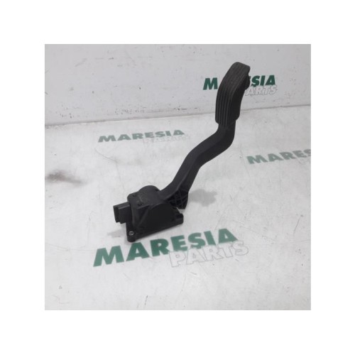 Peugeot - 207 - Gaspedalposition Sensor