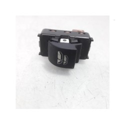 Peugeot - 207 - Multi-functional window switch
