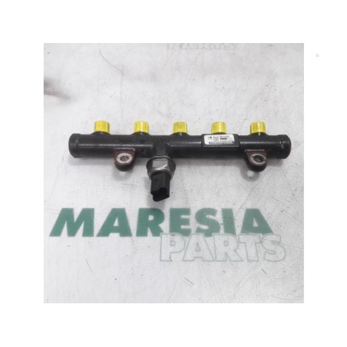 Citroen - C4 Picasso - Fuel injector nozzle