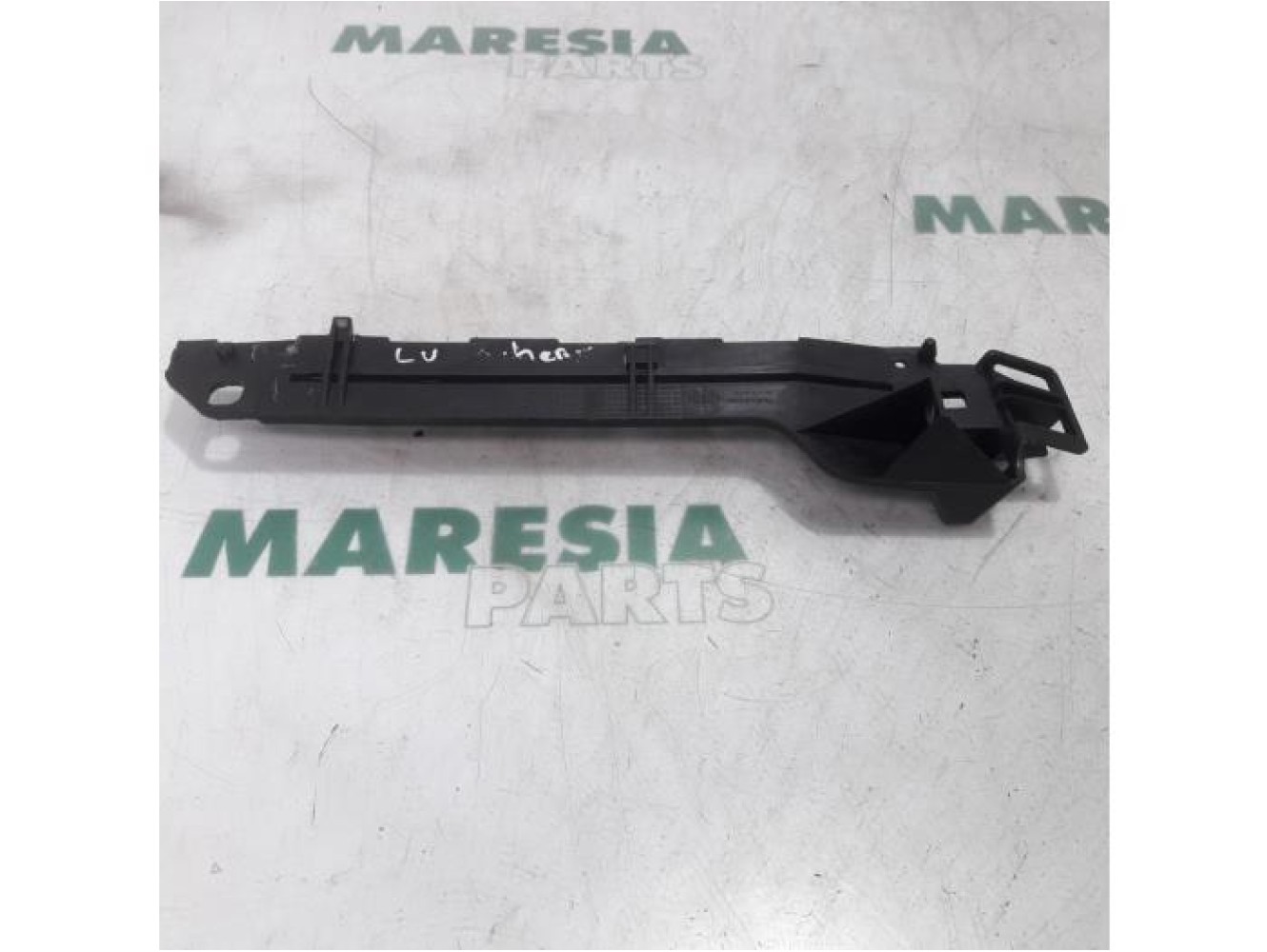 Alfa Romeo - 159 - Front bumper frame