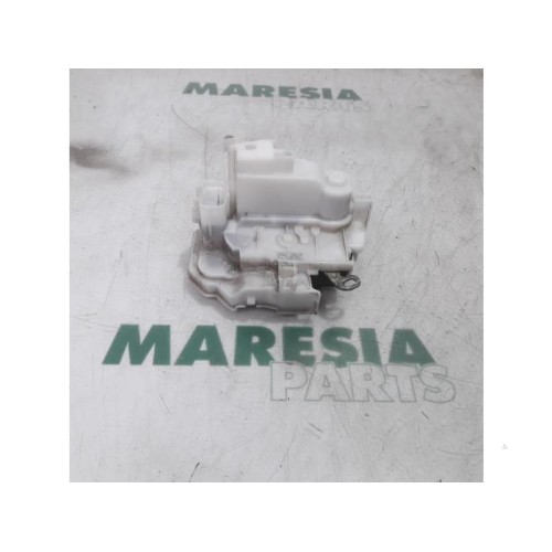 Alfa Romeo - 159 - Front door lock mechanism 4-door, right