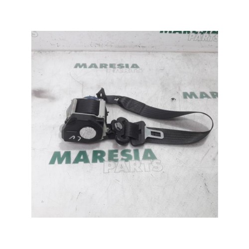Alfa Romeo - 159 - Front seatbelt, left