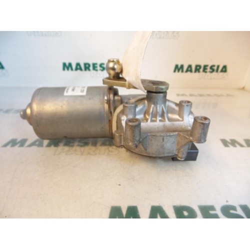 Fiat - Punto - Front wiper motor