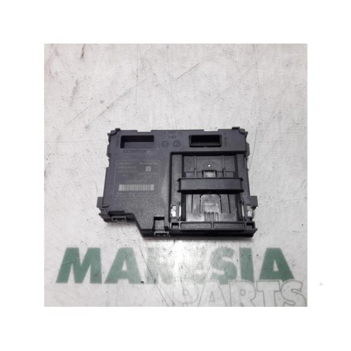 Renault - Clio - Card reader (lock)
