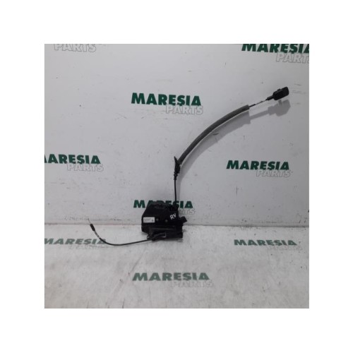 Renault - Clio - Front door lock mechanism 4-door, right
