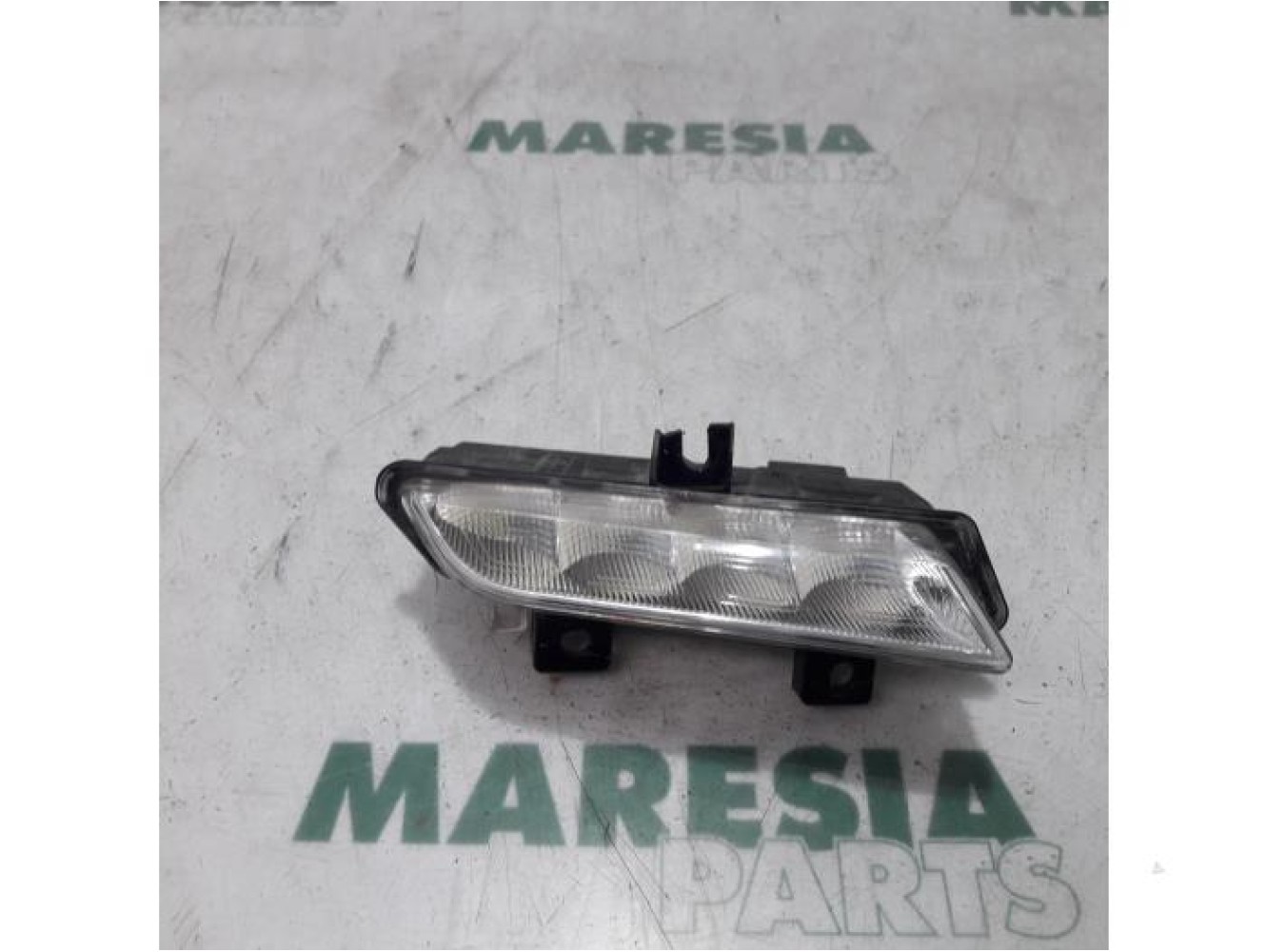 Renault - Clio - Daytime running light, right