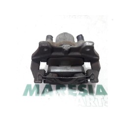 Renault - Clio - Front brake calliper, right