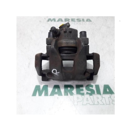 Renault - Clio - Front brake calliper, right