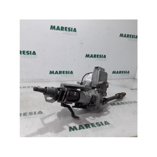 Renault - Clio - Steering column housing